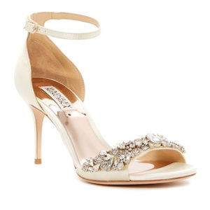 Badgley Mischka Bankston